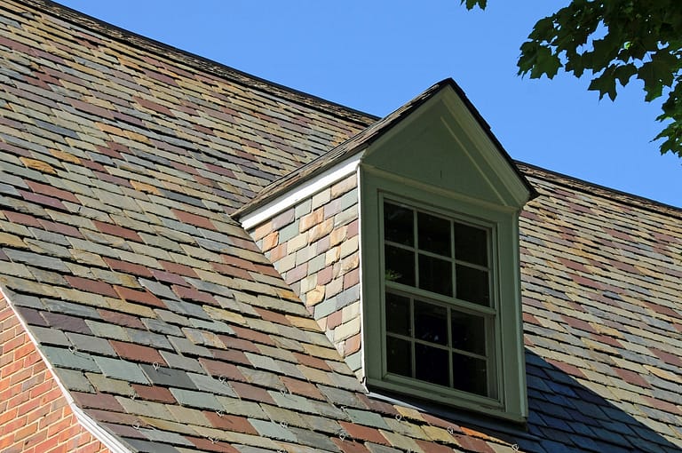 Multicolored (Blended) Slate Roofs